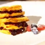 FRITOLE DE POMI CON CONFETTURA DI FRUTTI DI BOSCO