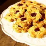 BISCOTTI ALLE MANDORLE E AMARENE