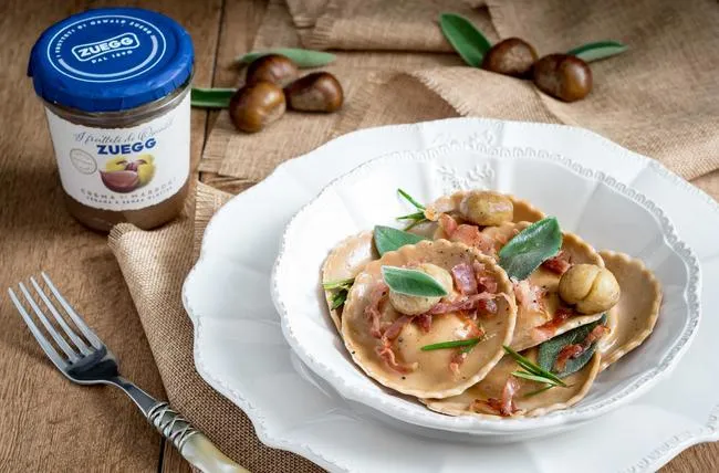 Ravioli di castagne e speck