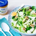 Ricette - Insalata di pere, avocado e noci