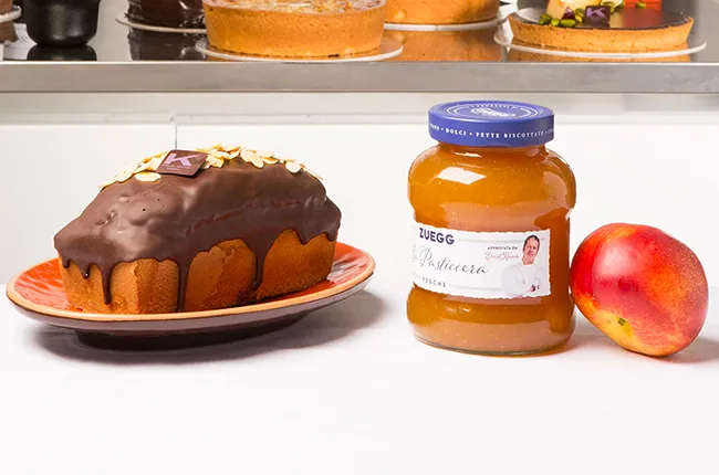 Cake mandorle, cannella e pesche di Knam