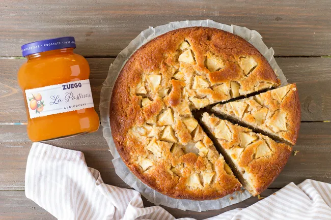 Ricette - TORTA INTEGRALE DI MELE E CONFETTURA